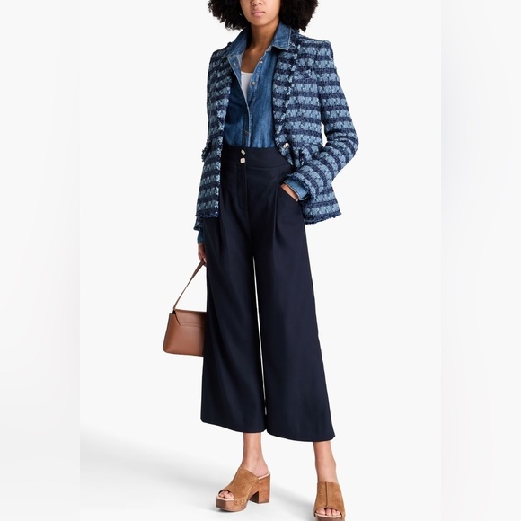 Veronica Beard Kuna Pleated Wide-Leg Crop Trouser - Picture 7 of 7